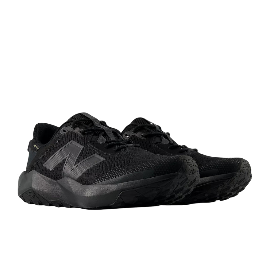 New Balance - Scarpa Running Uomo Dynasoft Nitrel v6 Gore Tex® MTNTRGB6 Nero - vista 3/4