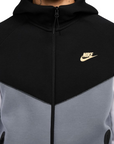 Nike Felpa con cappuccio da adulto Sportswear Tech Windrun FZ4709-011 nero-grigio