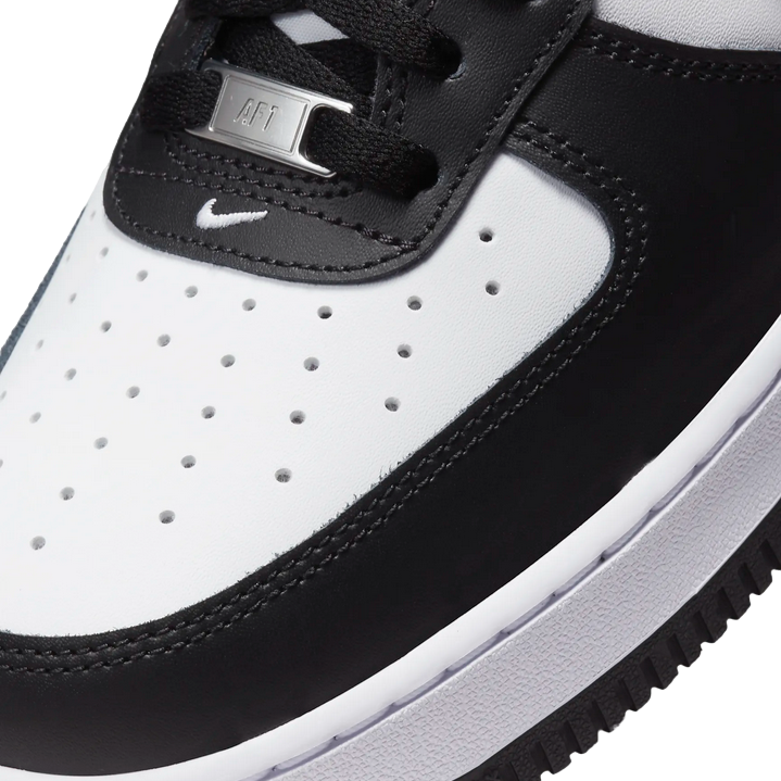 Nike Air Force 1 '07 DV0788-001 sneakers nero-bianco uomo vista particolare punta
