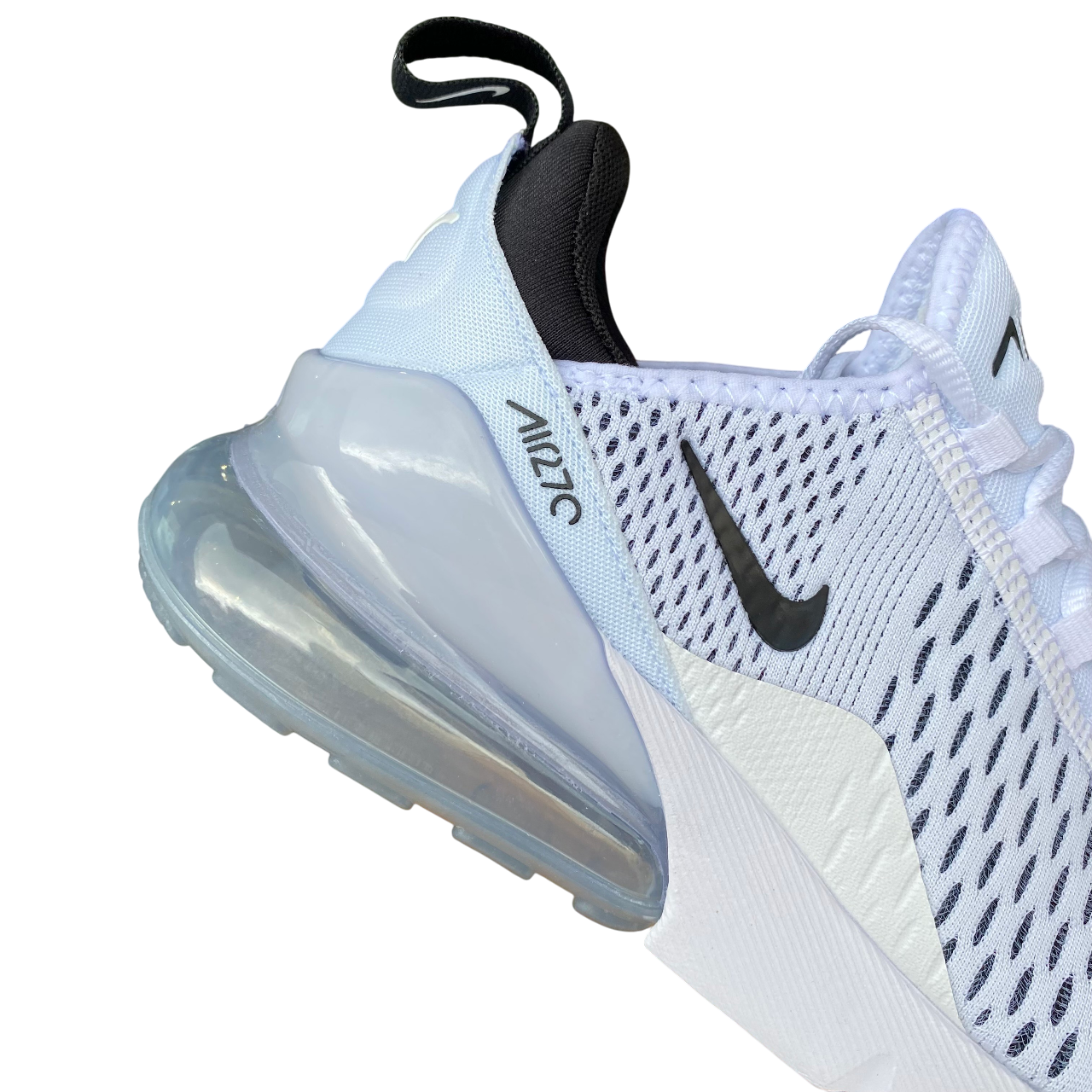 Nike Air Max 270 bianche da donna modello AH6789-100 con unità Air visibile, design moderno e comfort superiore per uso quotidiano e sportivo - tacco
