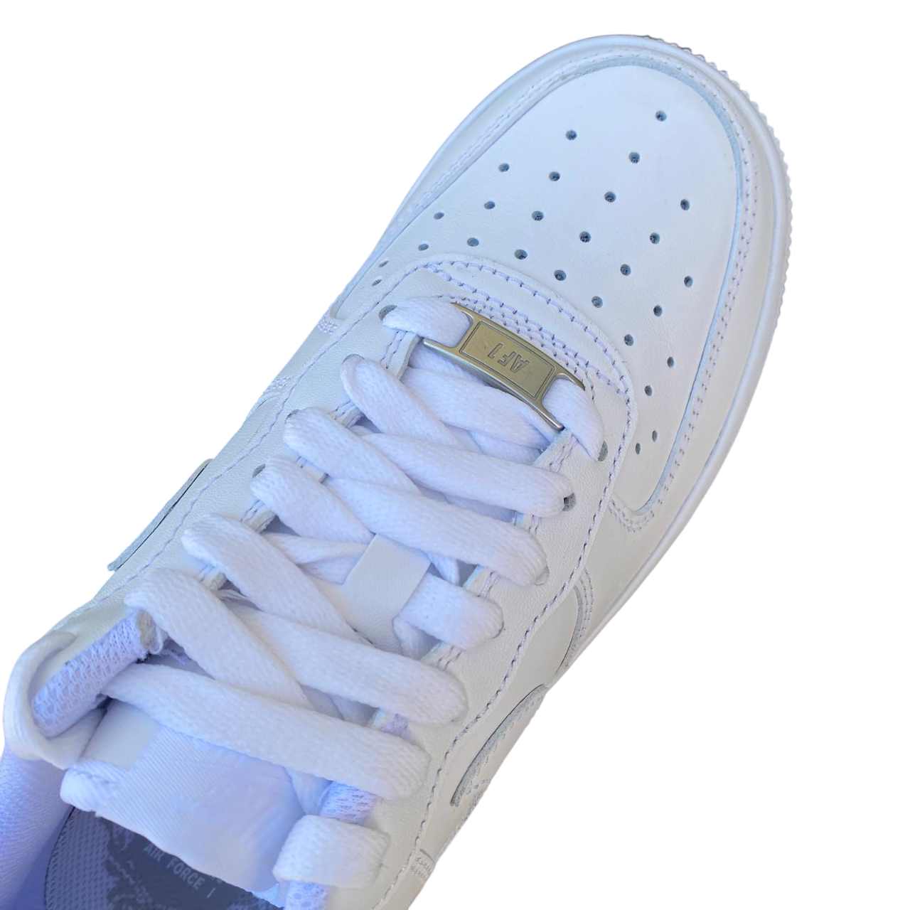 Nike DD8959-100 Air Force 1 '07 Bianco - Sneakers Donna Stile Iconico - vista frontale punta