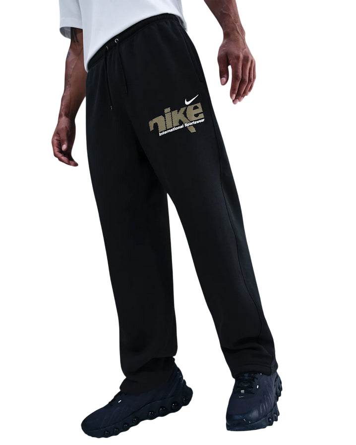 Nike Pantalone Straight Fleece Uomo IM8323-010 Nero | Comfort Caldo e Stile Urbano