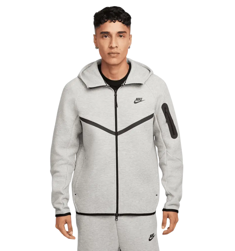 Felpa Nike Tech Fleece Windrunner da uomo con cappuccio, modello HV0949-063 grigio, design iconico con linee chevron, zip integrale e tasche laterali