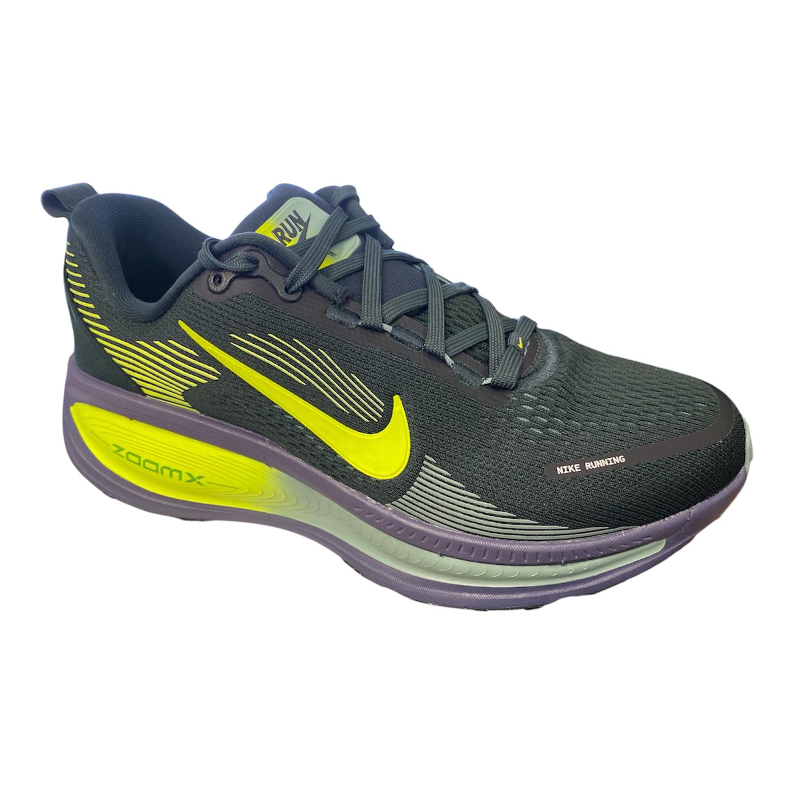 Nike Vomero 18 HM6803-301 Verde – Comfort Estremo, Ammortizzazione Top, Running Innovativo laterale