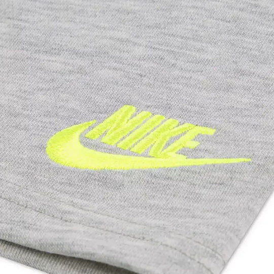 Nike completino da ragazzo 86N903-C87 bianco-grigio