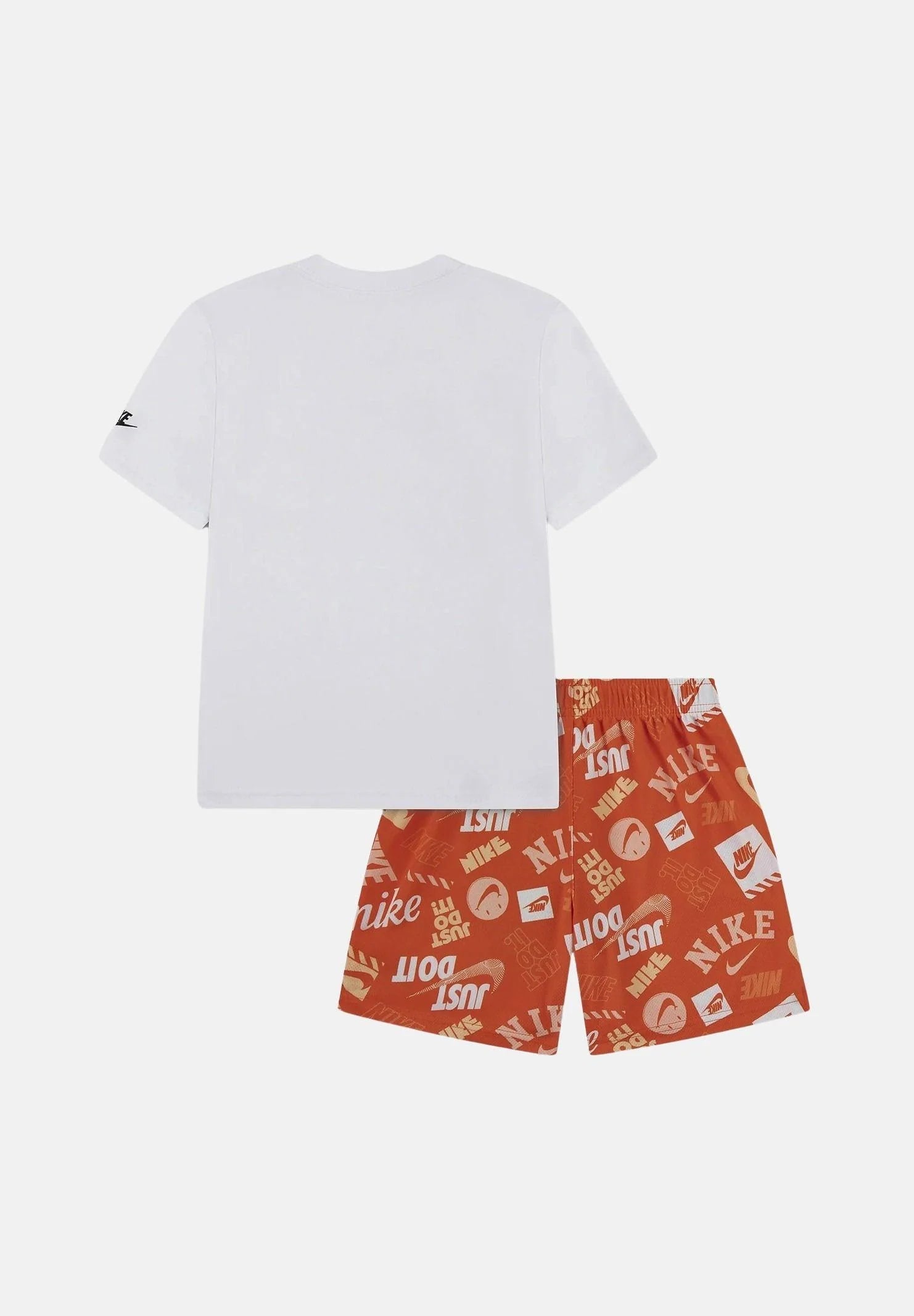Nike completino da ragazzo 86N945-N33 bianco-arancio