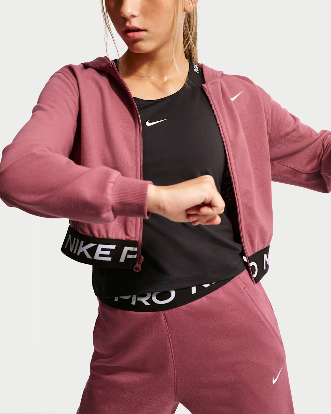 Nike felpa corta da ragazza con cappuccio Pro Fleece HQ9312-654 rosa