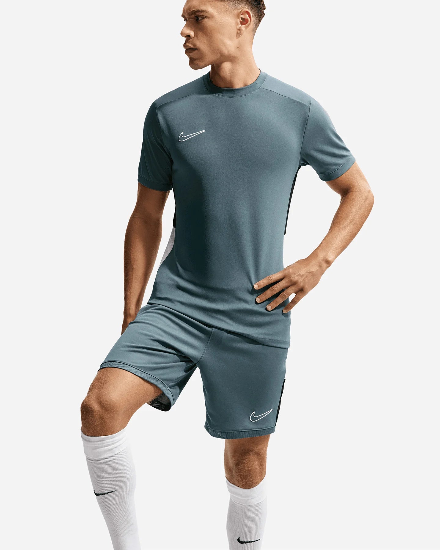 Nike pantaloncino da uomo Academy IF1448-382 verde
