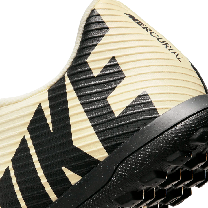 Nike scarpa da calcetto da uomo Mercurial Vapor 15 Club DJ5968 limonata-nero