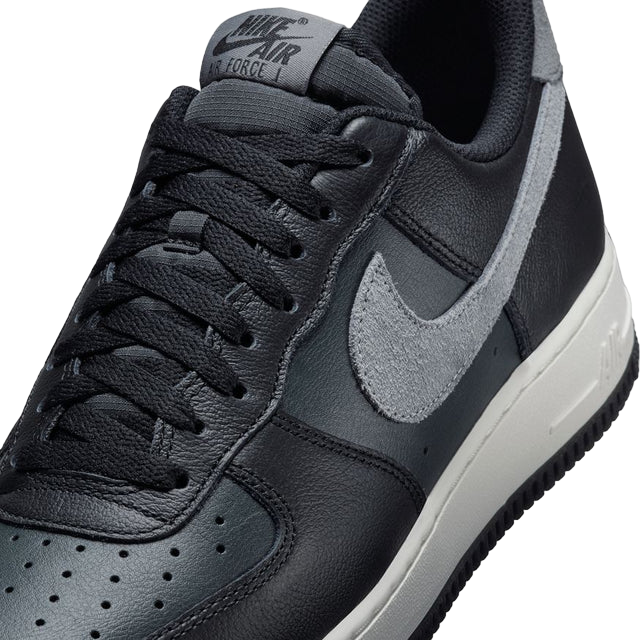 Nike scarpa sneakers da uomo Air Force 1 &#39;07 LV8 FJ4170-004 nero-grigio