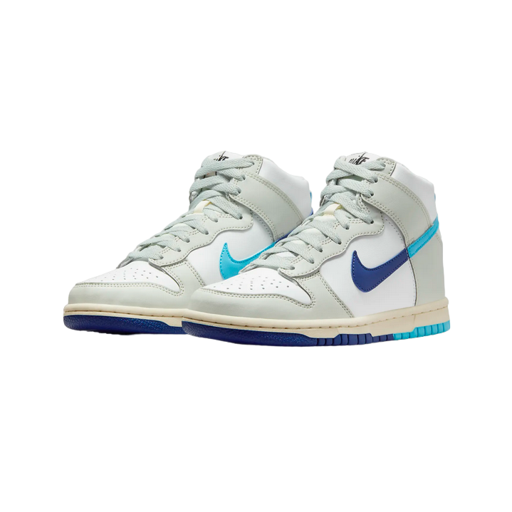Nike scrpa sneakers da ragazzo Dunk High SE FN7995 100 bianco-azzurro-argento