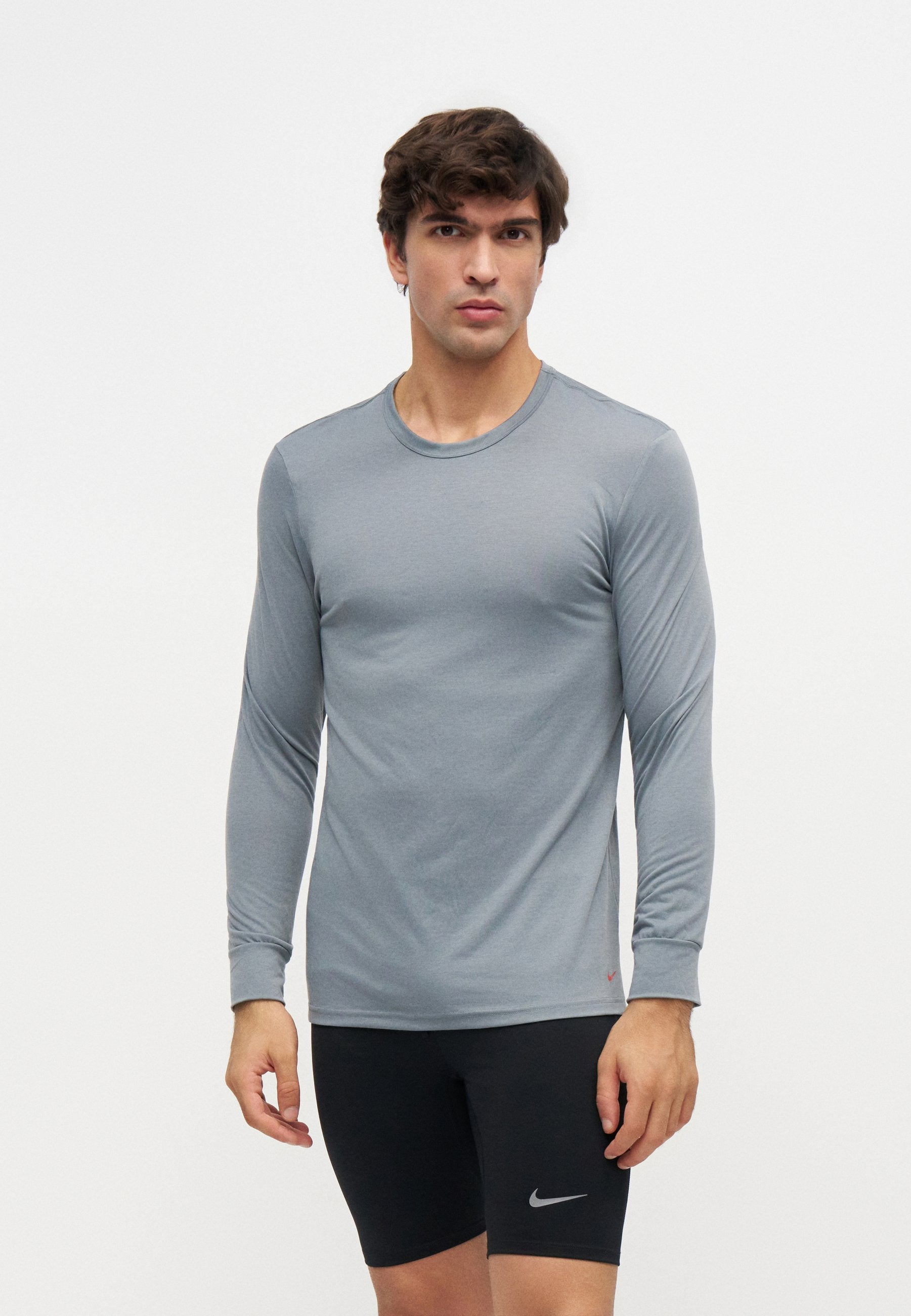 Nike 2 T-shirt manica lunga da uomo Ultra Comfort KE1314 016 nero grigio