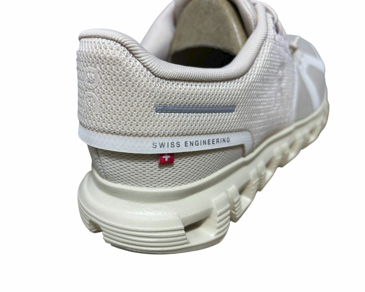 ON Cloud 6 3WF10064653 sabbia tomaia particolare logo