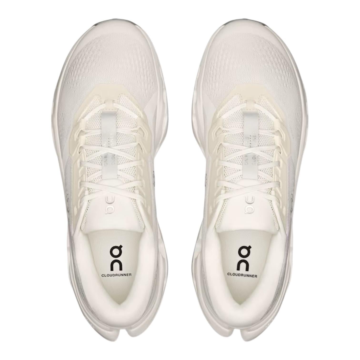 On scarpa da corsa da donna Cloudrunner 3 3WG10050924 vista dall'alto