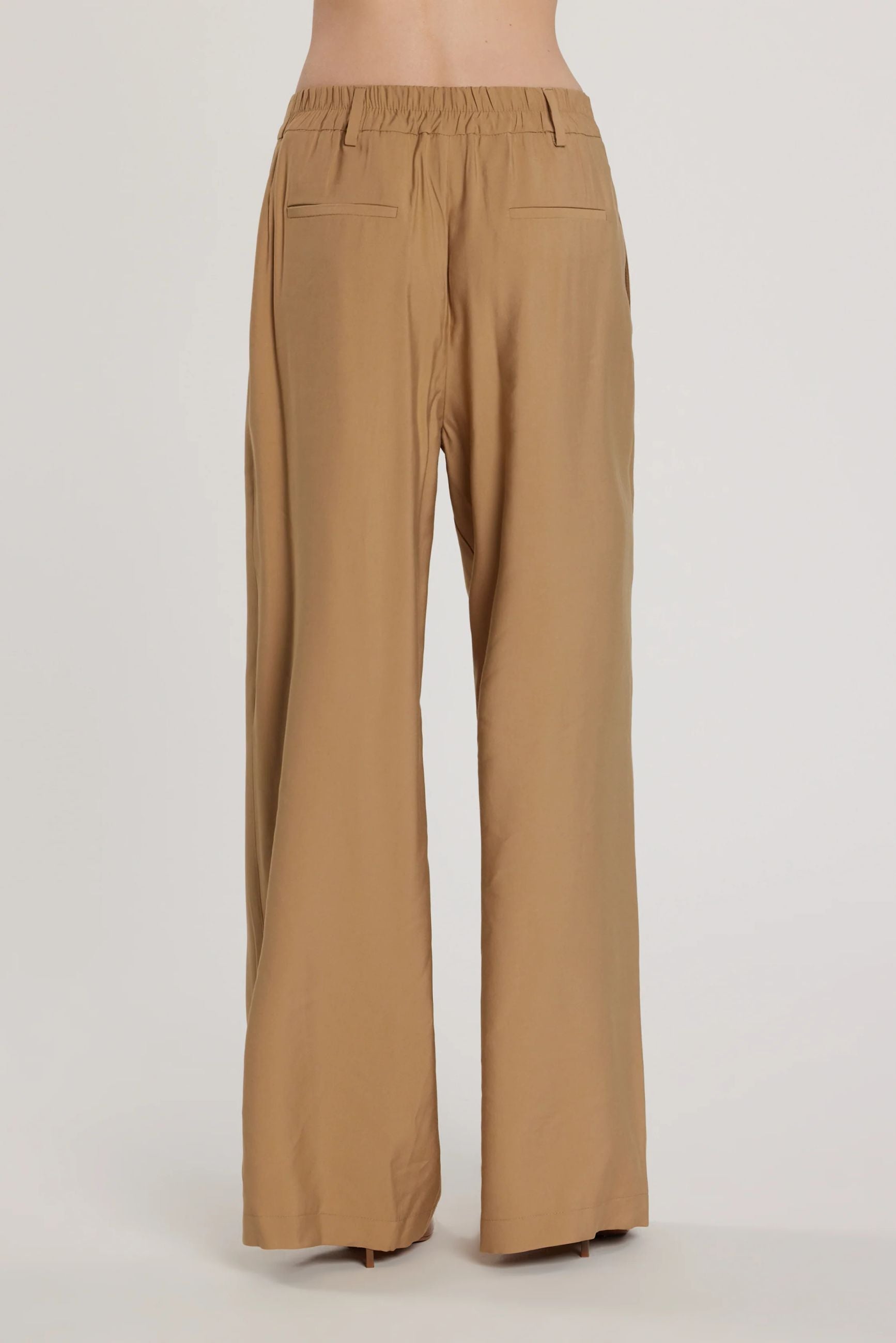 Pantalone PREZIOSA_P vita alta palazzo con cintura più tasche francesi più filetto RDP2607303065 tannin