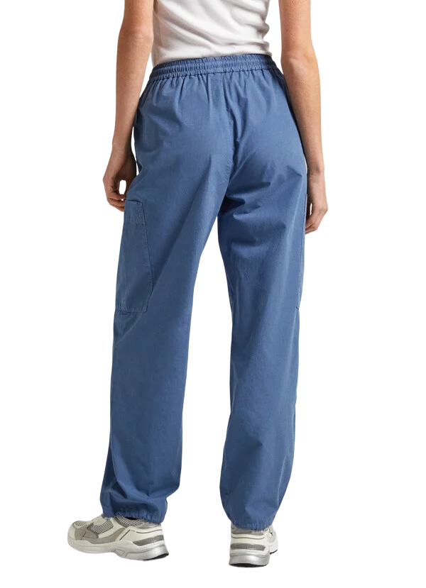 Pepe Jeans Pantaloni da donna Jogger in Popeline PL211732 553 blu mare