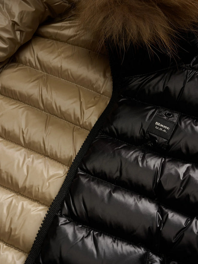 Piumino Blauer Arcadia 25WBLDC03099-006047 Nero: l&#39;eleganza che ti protegge dal freddo - interno