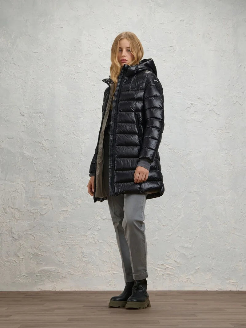 Blauer Piumino donna con cappuccio Adelaide 26WBLDK02073-006648 999 nero