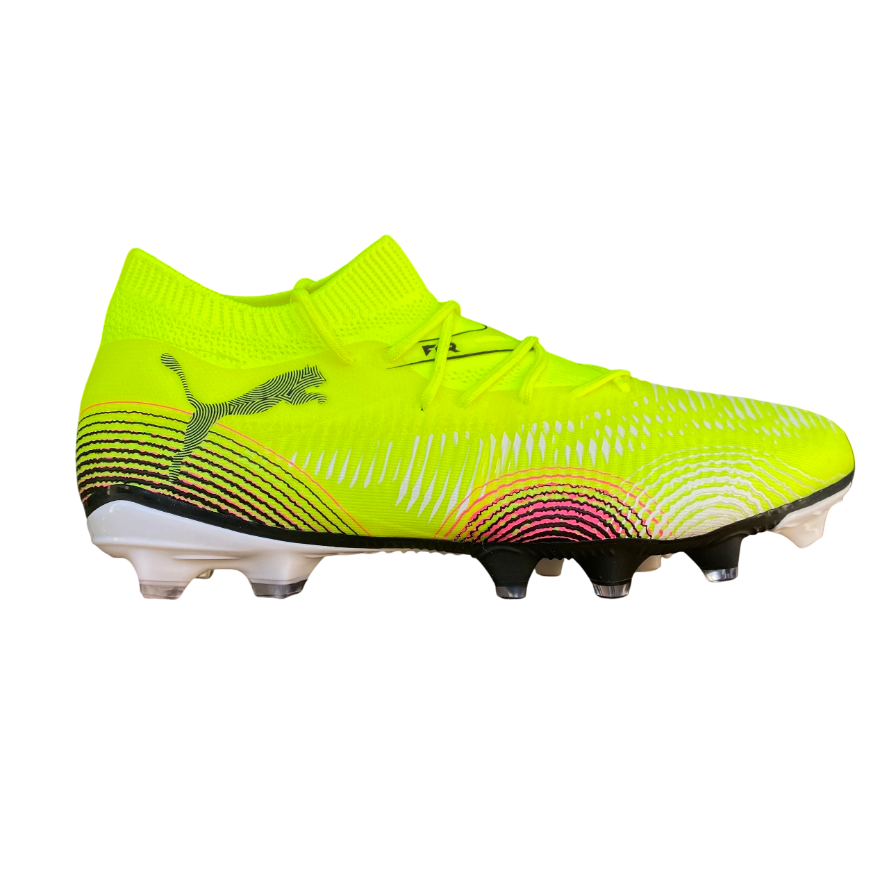 Scarpe da calcio Puma Future 8 Match FG/AG 108140-03 colore giallo e nero con tacchetti per terreni naturali e artificiali