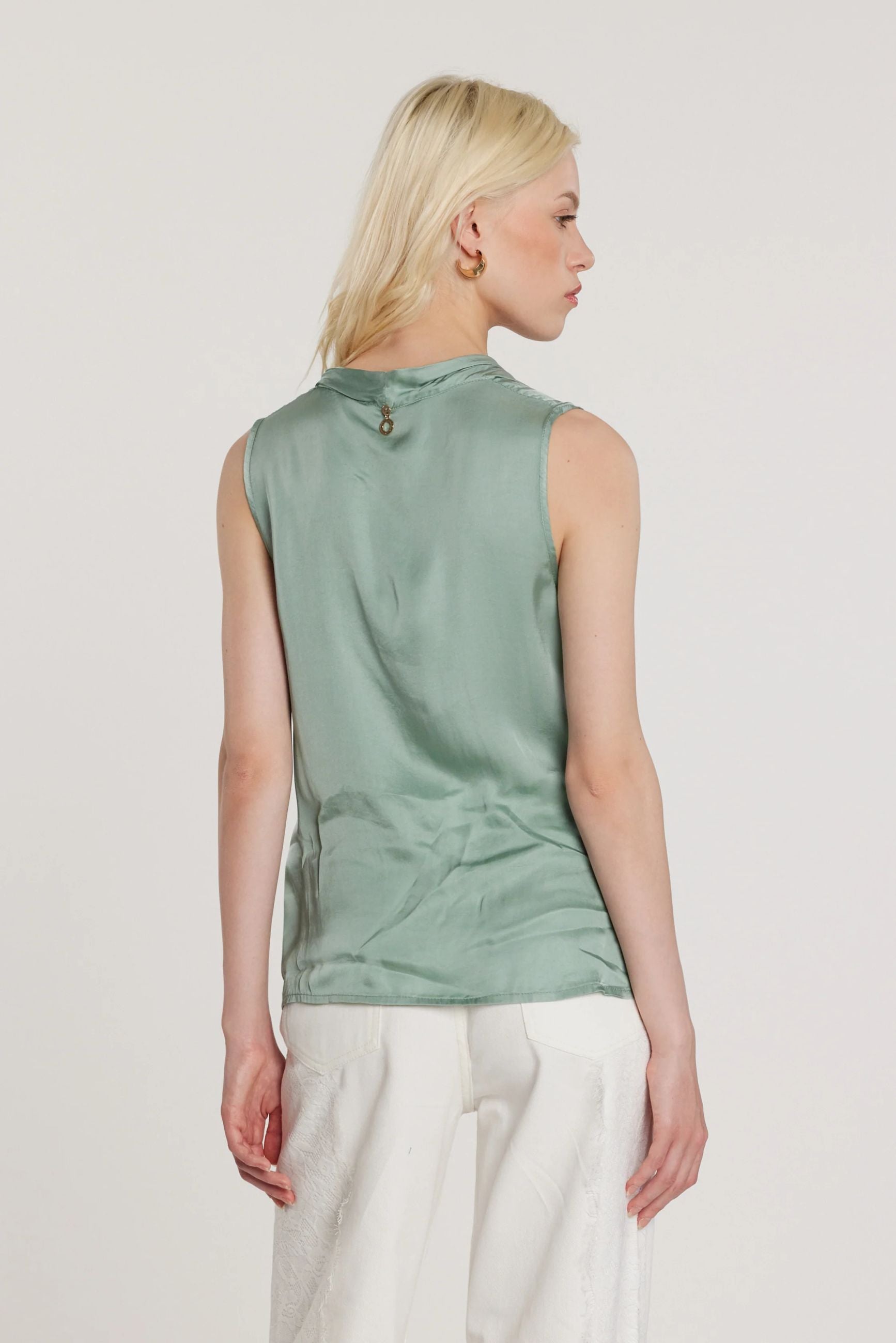 Relish Blusa WOLFY smanicata con scollo morbido raso RDP2603055017 verde ghiaccio