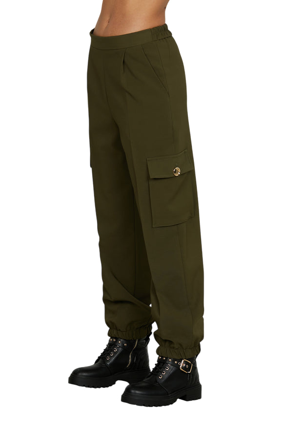 Relish – Pantalone TECLANA Vita Alta con Elastico, Tasconi, Tasche Francesi e Pieghe RDA2507006030 Verde| Comfort Moderno, Versatilità e Stile Made in Italy - laterale