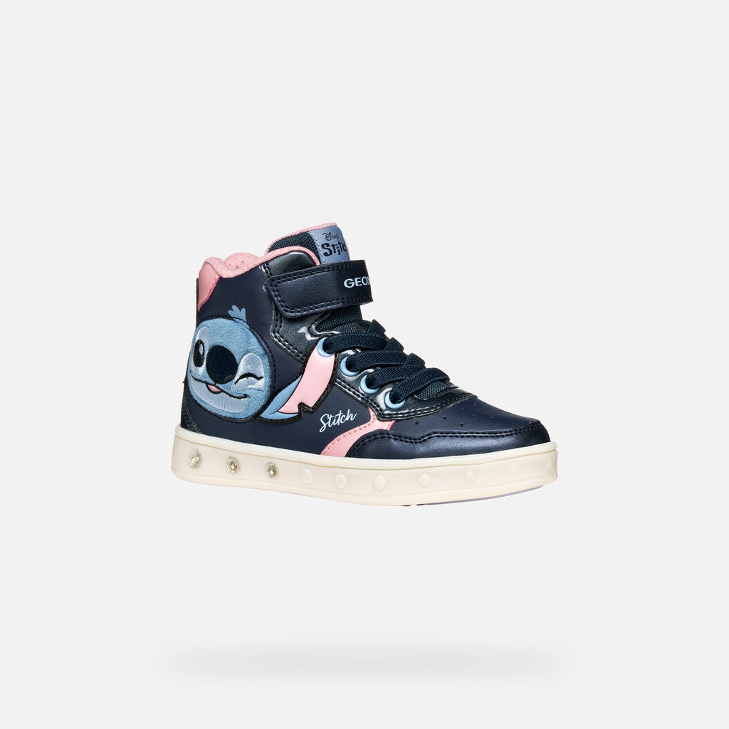 Dettaglio suola Geox con luci integrate, scarpa tempo libero bambina