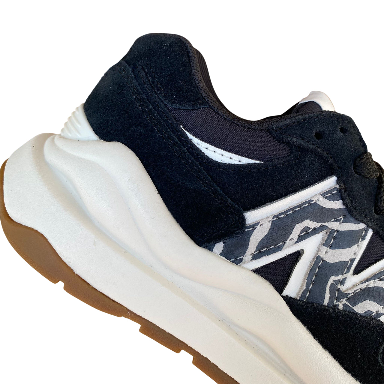 Tallone New Balance 5740 W5740APA - Supporto e Design Femminile