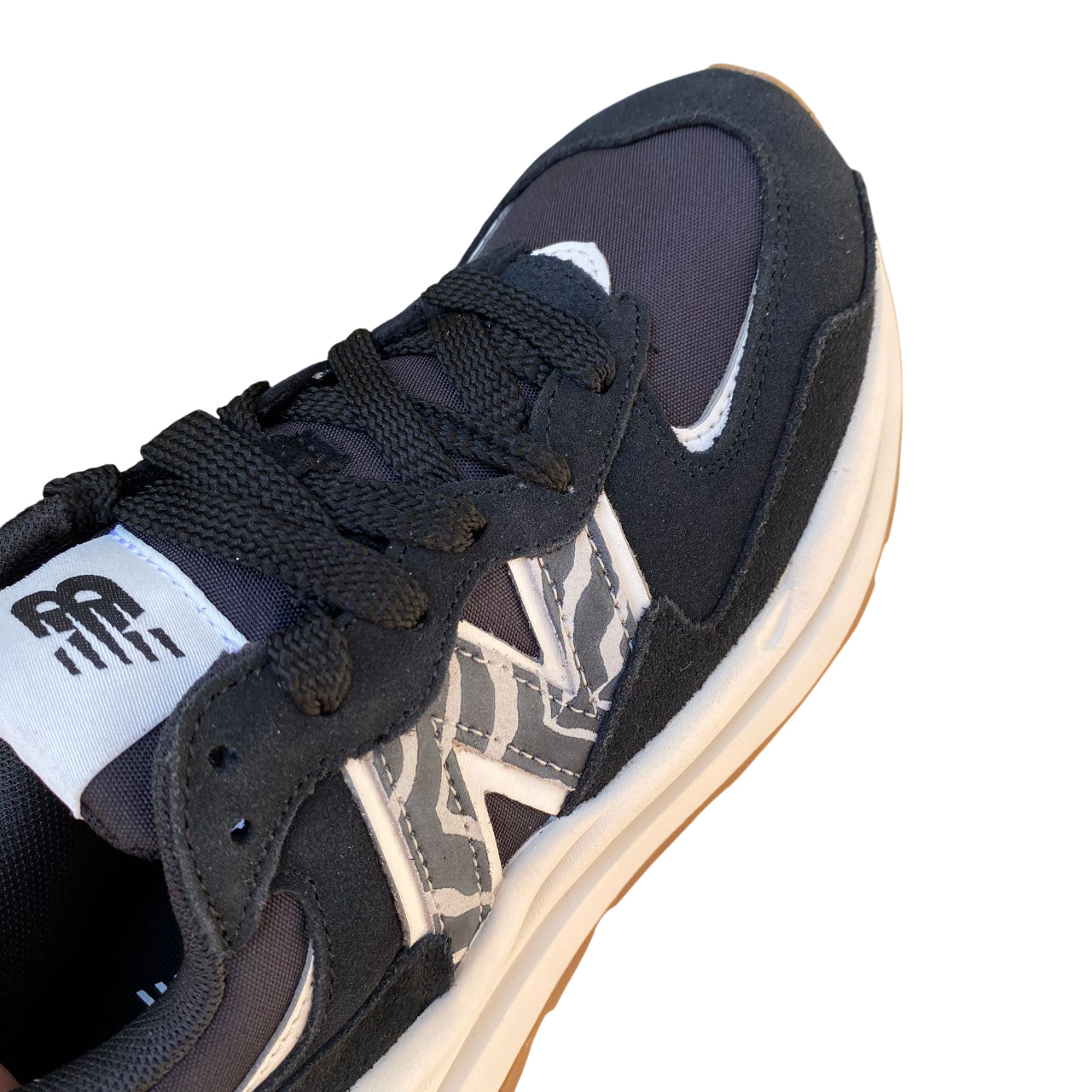Tomaia New Balance 5740 W5740APA - Camoscio e Mesh Nero