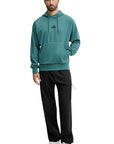 Stile casual-sportivo perfetto per palestra, jogging e tempo libero, vestibilità regolare e comfort assoluto