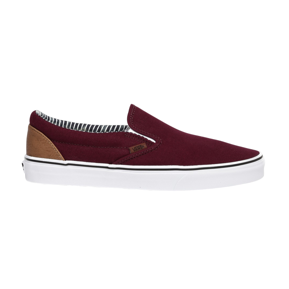 Sneakers Vans Classic Slip-On VN0003Z4IA6 bordeaux unisex con design slip-on senza lacci elegante