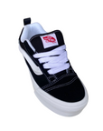 Vans Knu Stack VN000CP66BT1 sneakers da donna nero-bianco con zeppa, vista frontale