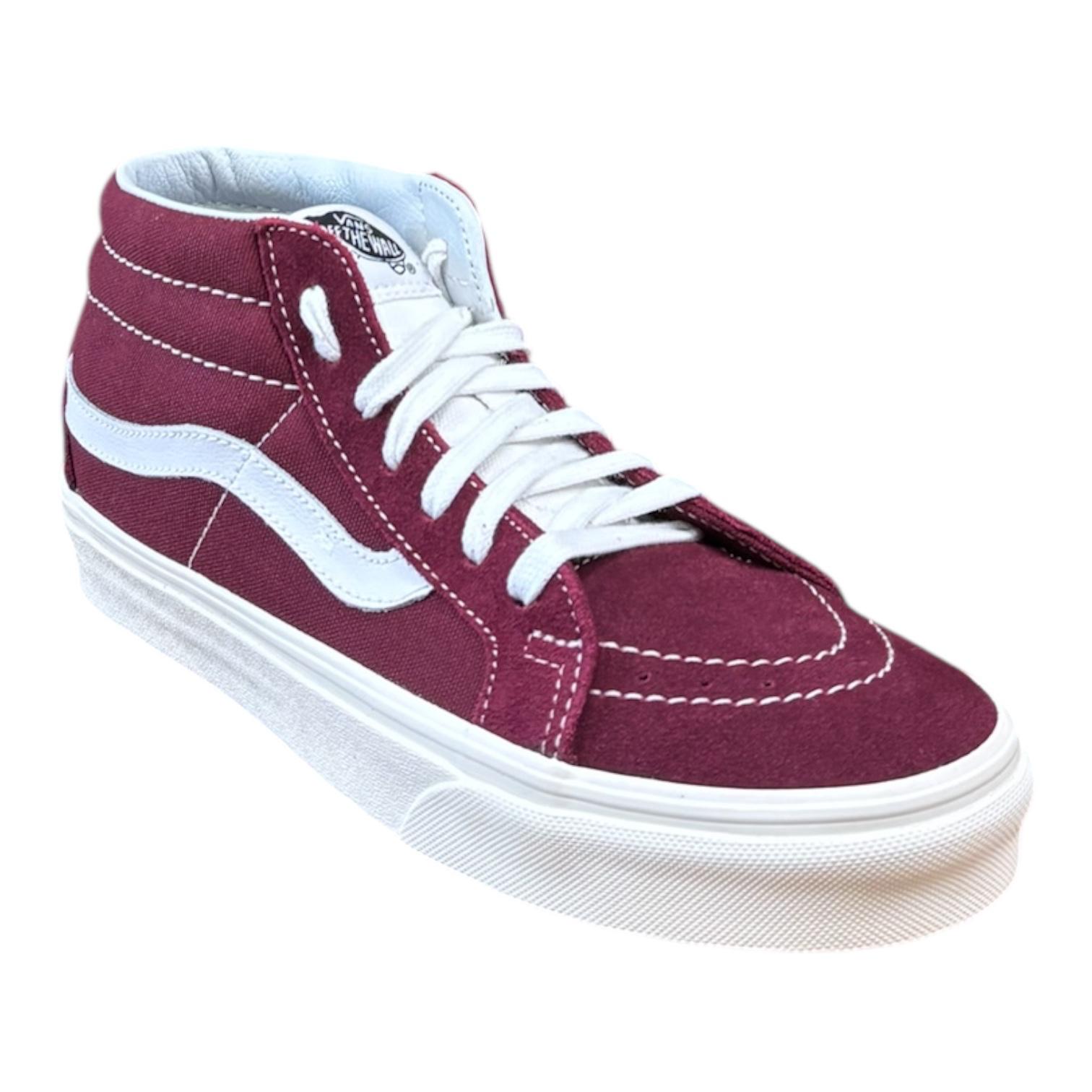 Vans Sk8-Mid Reissue VN0A3MV8U8M tomaia in pelle, suola in gomma. Battistrada a forma di Waffle.