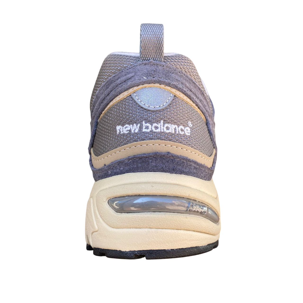 Vista posteriore tallone New Balance CM878MG1 con supporto robusto e costruzione resistente