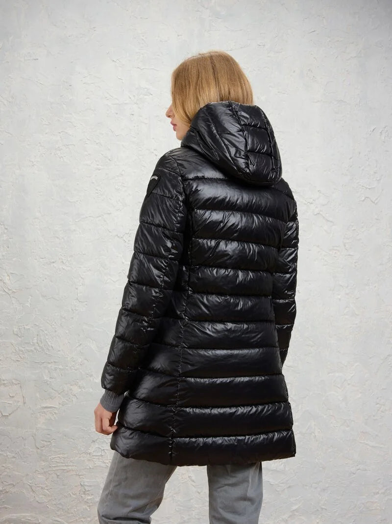 Blauer Piumino donna con cappuccio Adelaide 26WBLDK02073-006648 999 nero