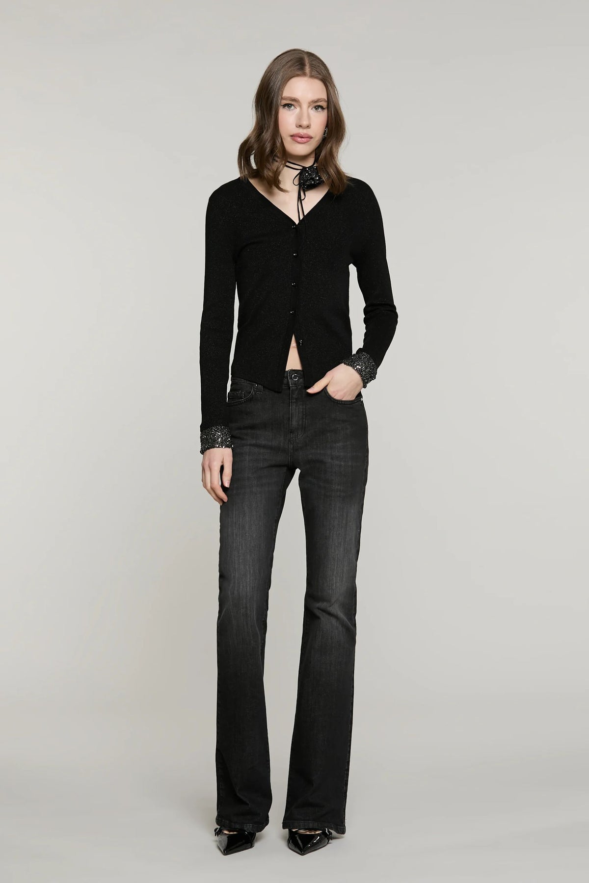 Relish Pantalone SCHIFFER_BLACK v.media 5 ts flaire fit con logo strass tasche denim RDA2607016002 nero