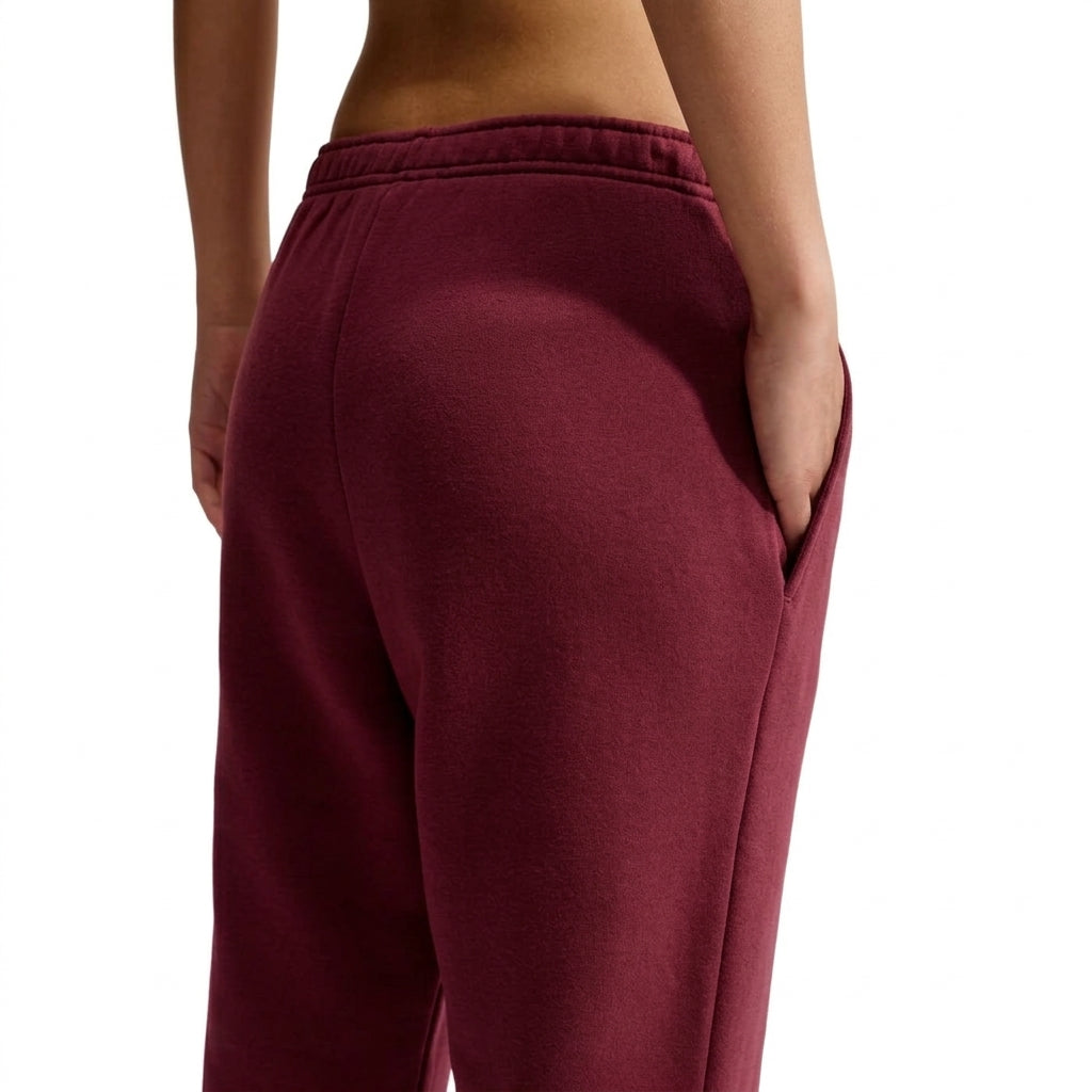 Nike pantalone sportivo da donna Studio Fleece Mid-Rise IM8076-658 boerdeaux