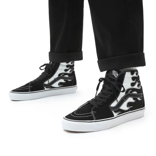 Vans scarpa sneakers da uomo Sk8-Hi Flame VN0A32QGK681 nero-bianco