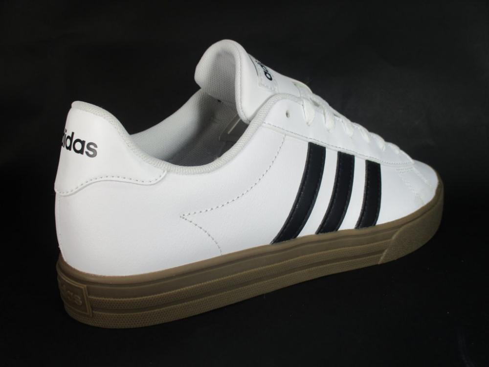 Adidas scarpa sneakers da uomo  Daily 2.0 F34469 bianco-nero