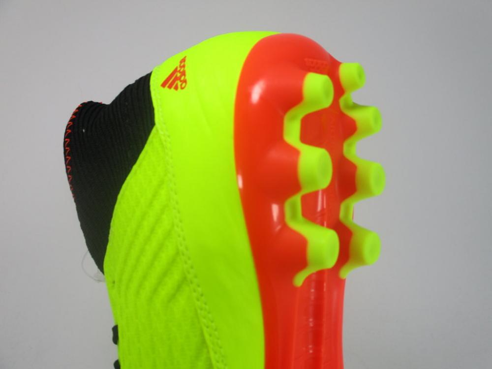 Adidas scarpa da calcio da uomo Predator 18.3 AG BB7748 yellow
