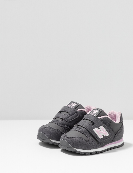 New Balance sneakers da bambina con strappi IV373CE
