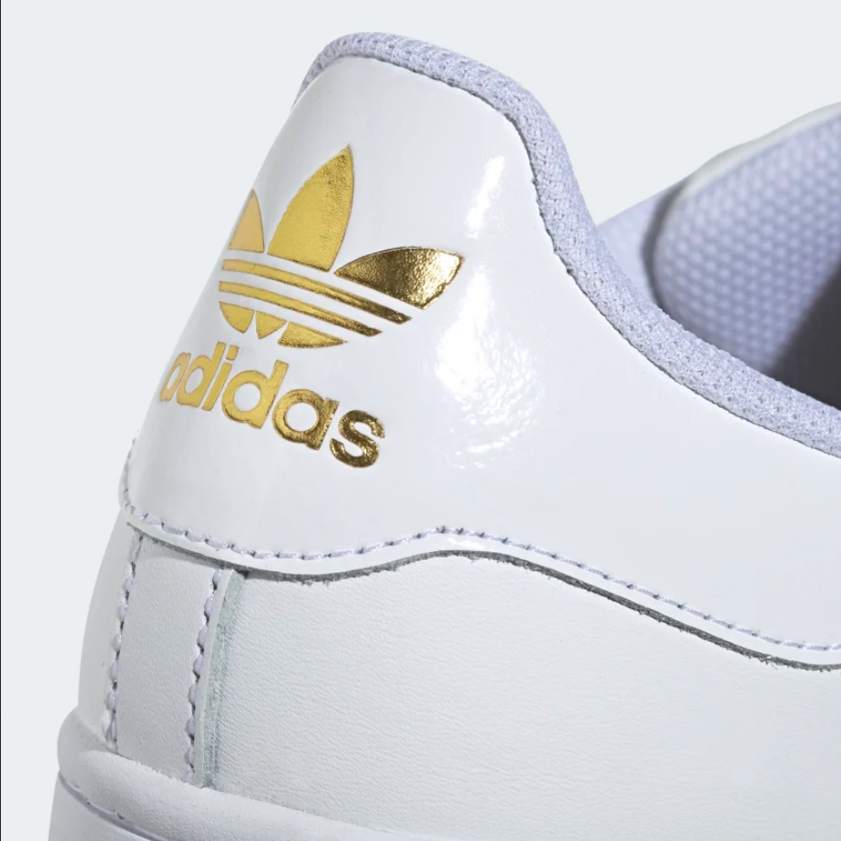 Adidas Originals sneakers con zeppa da donna Superstar Bold W FV3334 bianco-oro 3