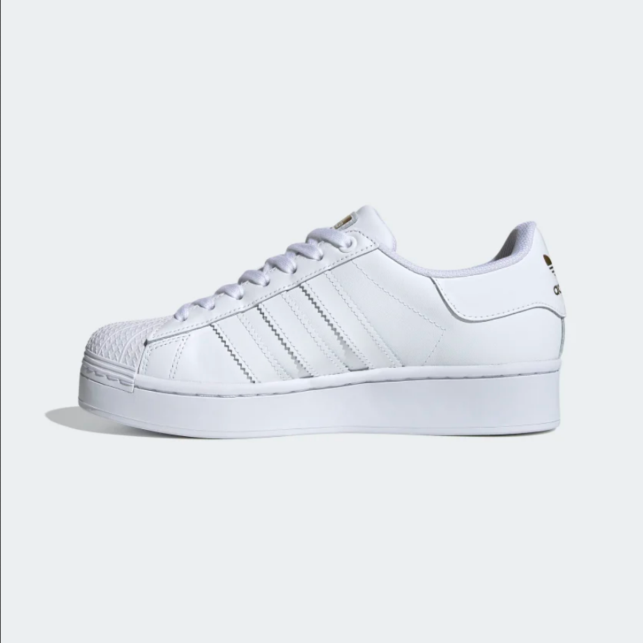 Adidas Originals sneakers con zeppa da donna Superstar Bold W FV3334 bianco-oro 7