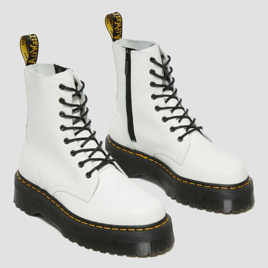 Dr. Martens anfibio alto con zeppa JADON Polished Smooth 15265100 bianco coppia