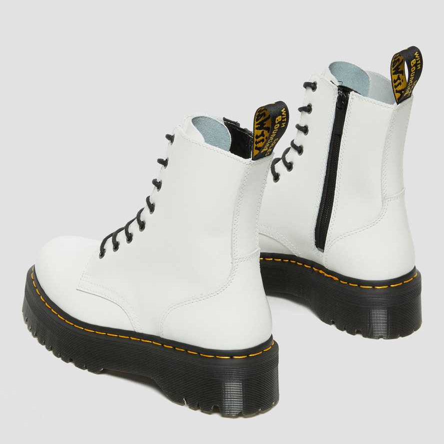 Dr. Martens anfibio alto con zeppa JADON Polished Smooth 15265100 bianco