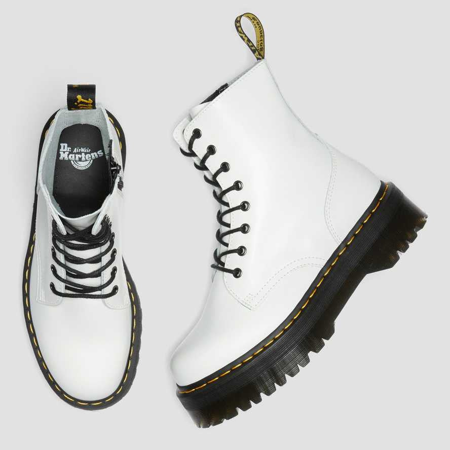 Dr. Martens anfibio alto con zeppa JADON Polished Smooth 15265100 bianco particolari