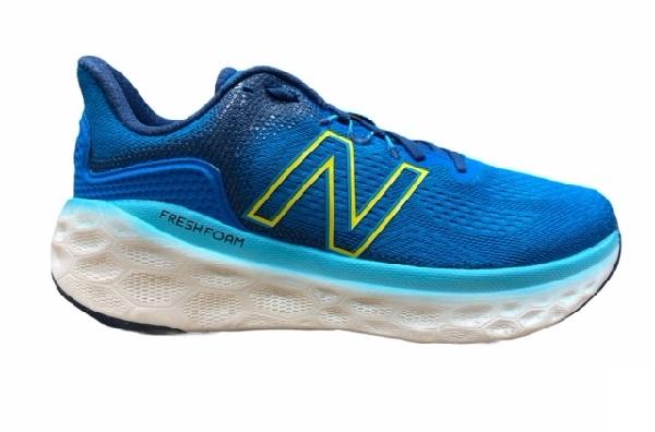 New Balance scarpa da corsa da uomo Fresh Foam More v3 MMORLV3 blu