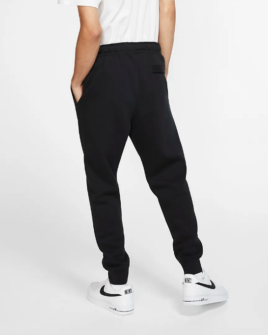 Nike Pantalone sportivo da adulto con elastico al fondo Jogger Club Fleece BV2671 010 nero