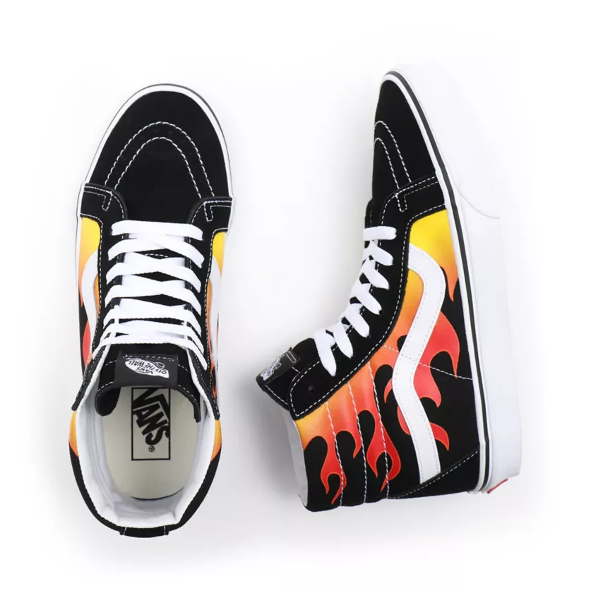 Vans Scarpa sneakers per uomo e donna con fantasia fiammata Sk-8Hi Reissue Flame VN0A2XSBPHN1 nero-bianco-fiamme 2